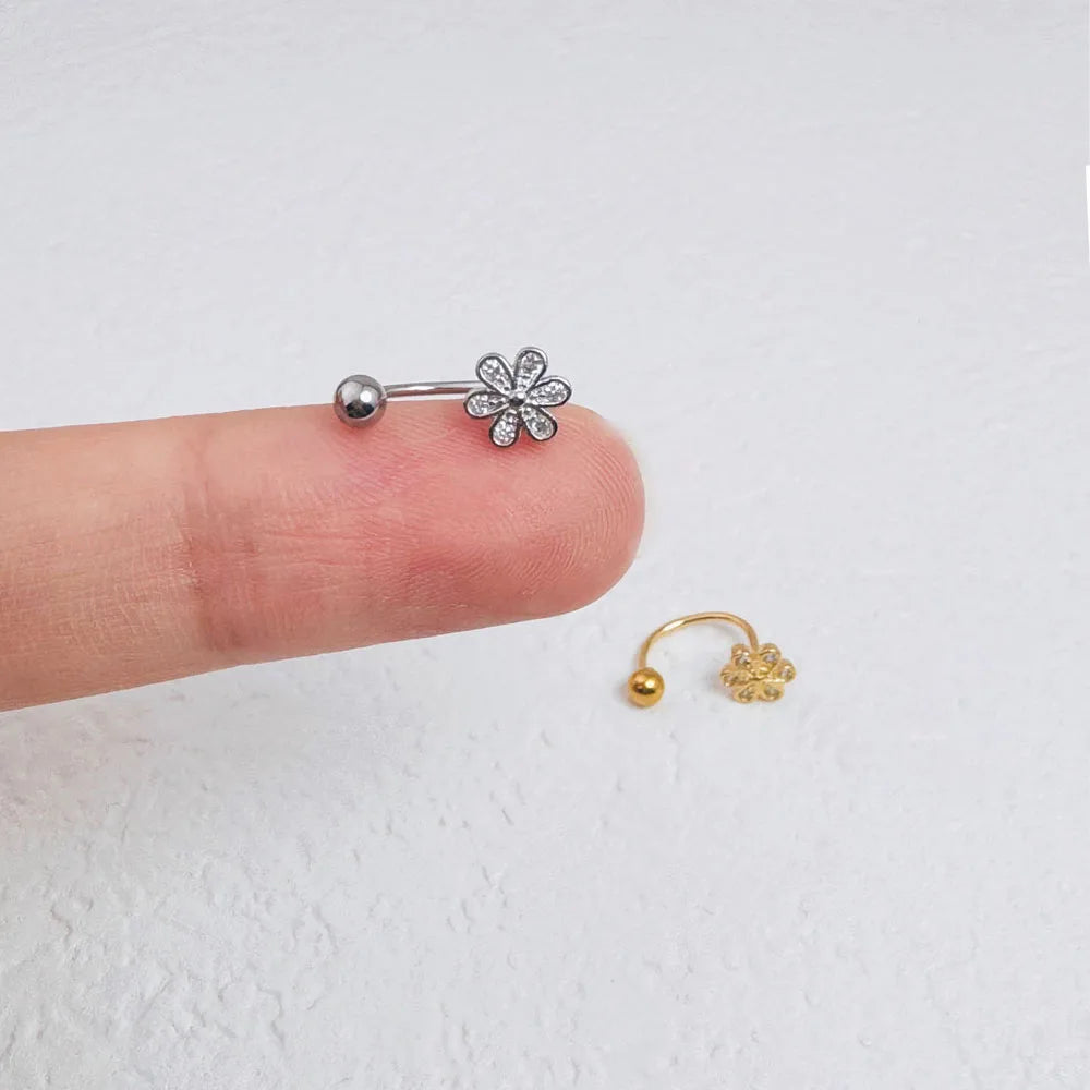 1Pc Simple Flower-Shaped Nose Ring,14K Gold Plated Stainless Steel Piercing Jewelry for Women Daily Wear Body Piercing Accessory