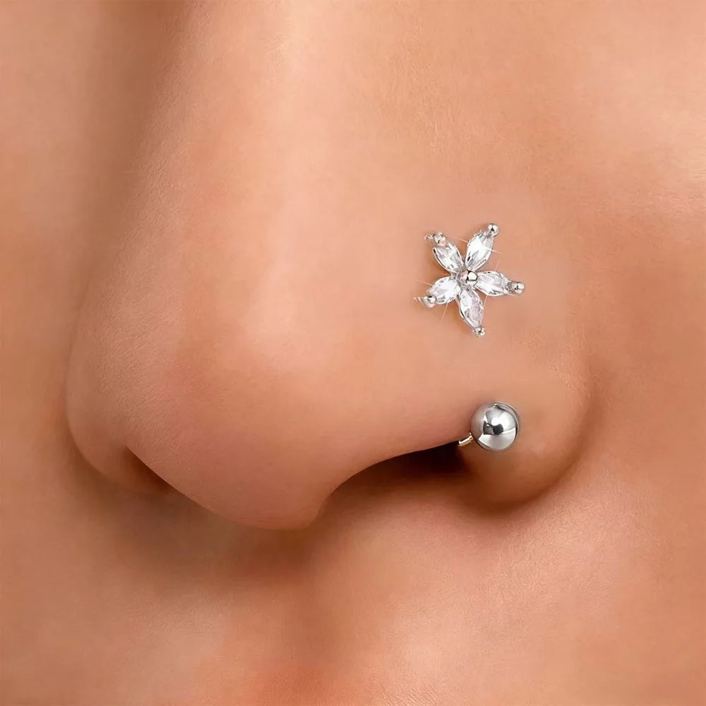 1Pc Simple Flower-Shaped Nose Ring,14K Gold Plated Stainless Steel Piercing Jewelry for Women Daily Wear Body Piercing Accessory