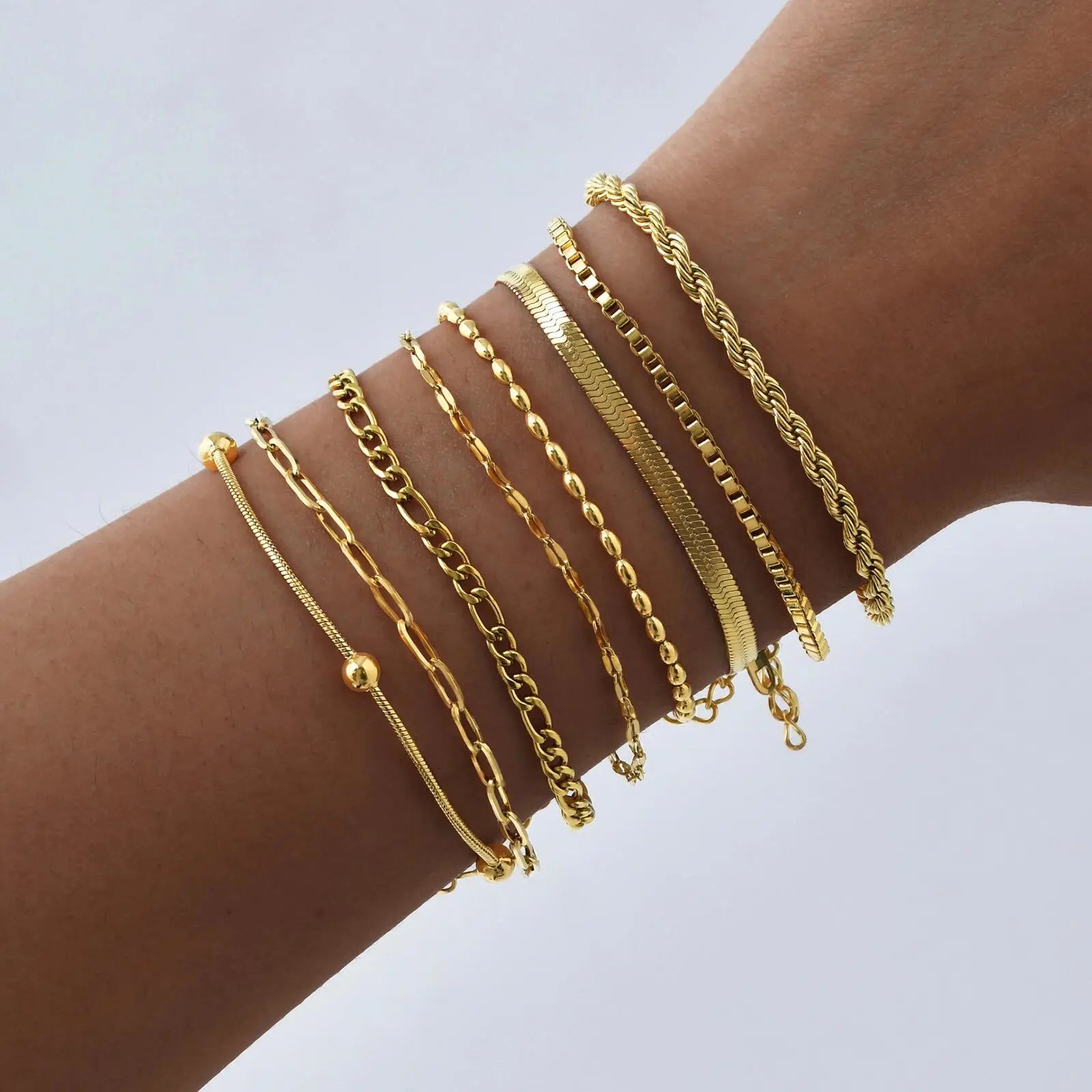 Non Tarnish Stainless Steel Bracelet Gold Plated Stackable for Women, Thin Herringbone Chain Bracelet Waterproof Jewelry Gift