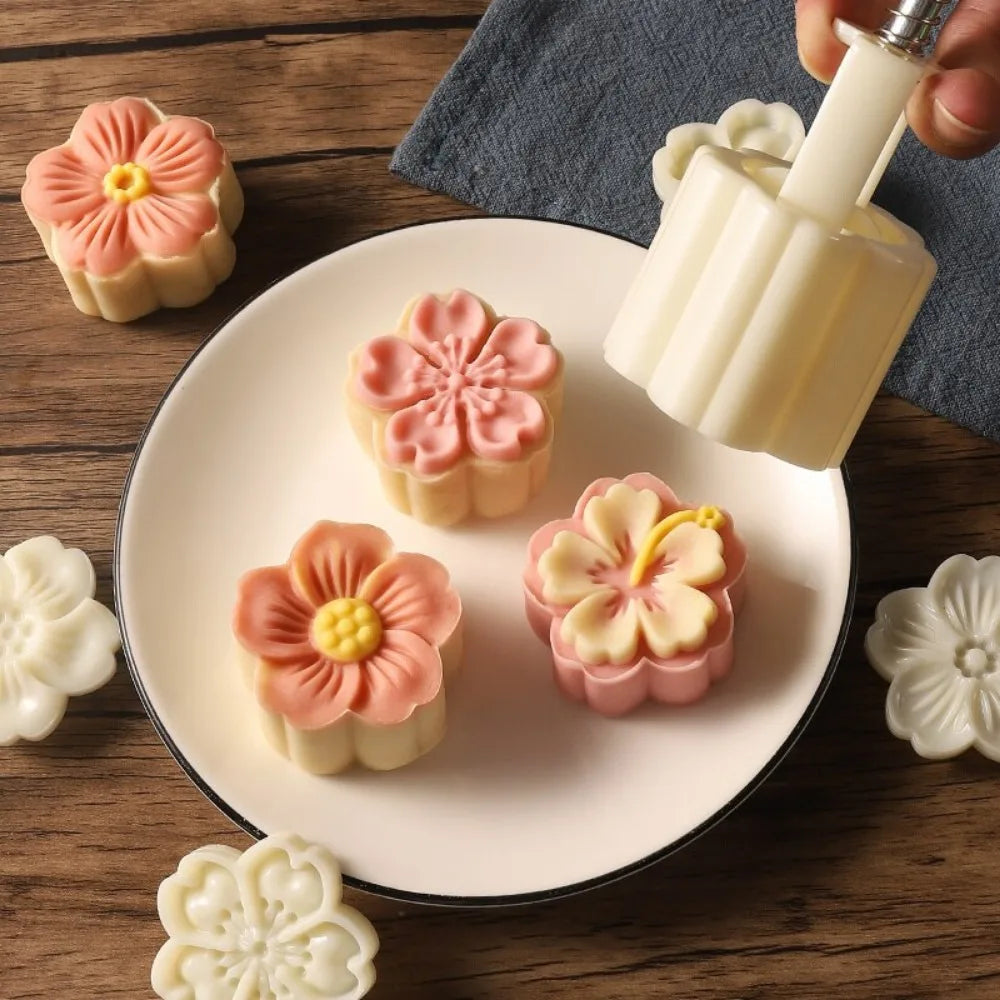 Moule à Gâteaux de Lune Fleur en Plastique - Set 4/6 Pièces, Emporte-Pièce & Décoration Fondant | FSMHOME